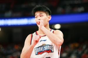 媒体人:林葳出国打球不是问题 越来越多球员趁年轻走出国内舒适区